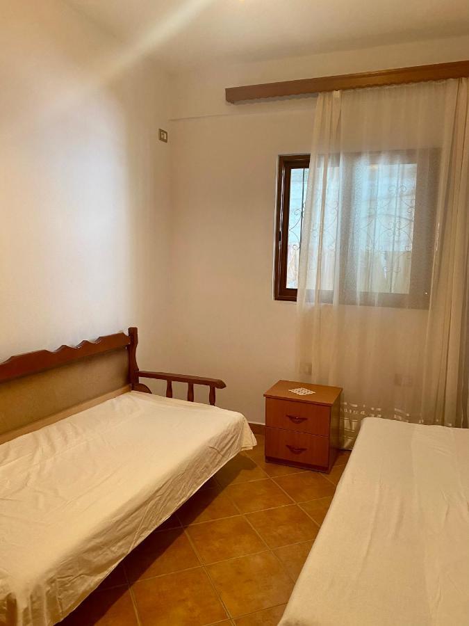 Family Apartments Sarande Luaran gambar
